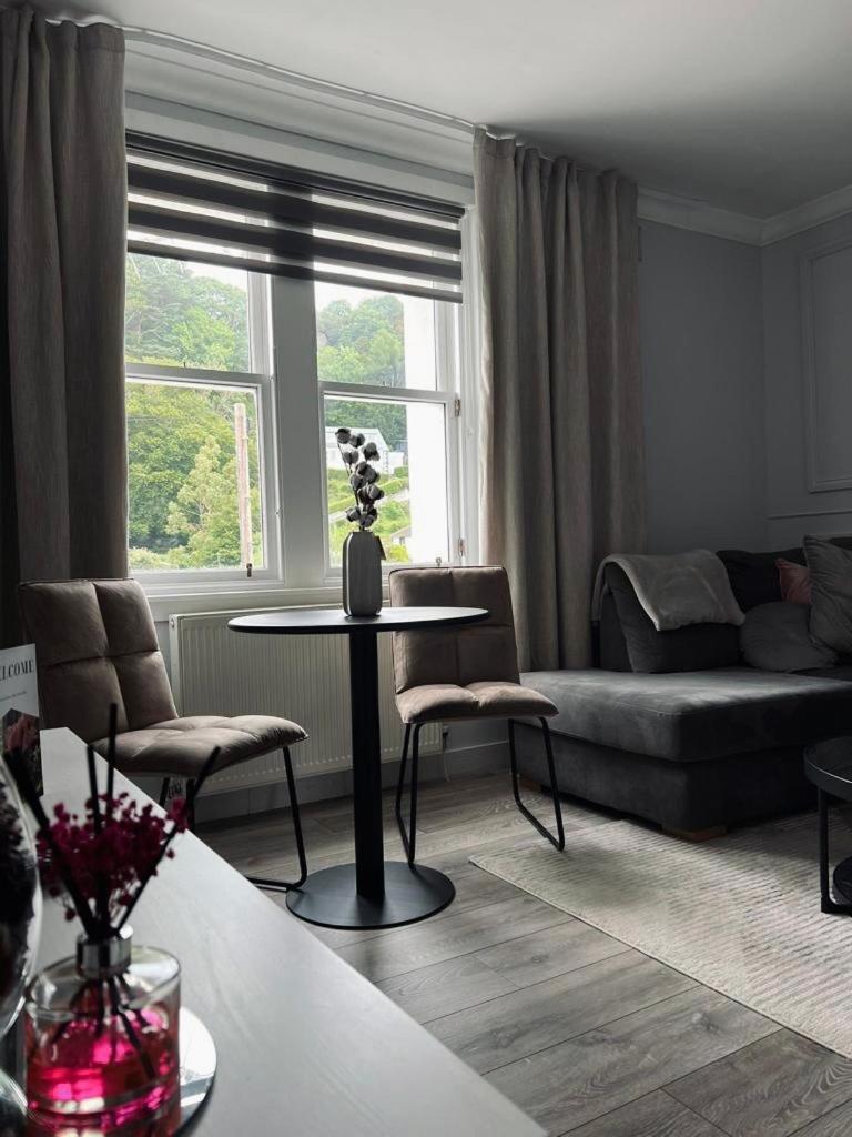 Modern 2-Bed Flat In Town Centre Apartment Oban Exterior foto